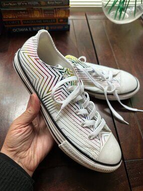 PRIDE Converse Chuck Taylor All Star Low — Women's 8 | Rainbow Geometric Print |